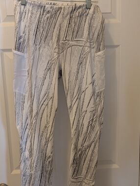 Sport Illustrated Cropped Leggings XL Gray Abstract Print Stretch Athletic Yoga